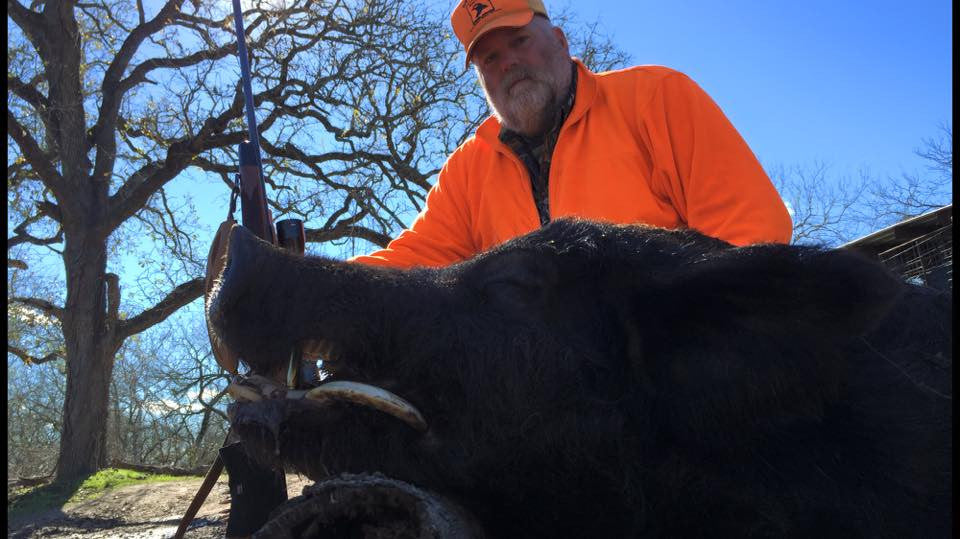$599 3 Day hog hunt with meals and lodging